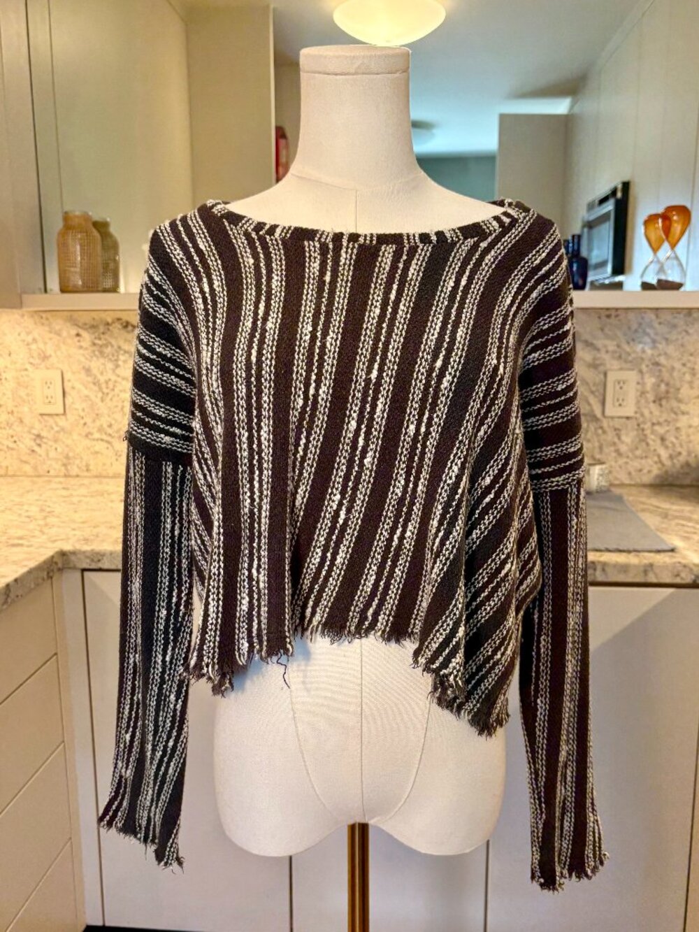 Storia Textured Slub Knit Cropped Pullover Sweater - Size Small